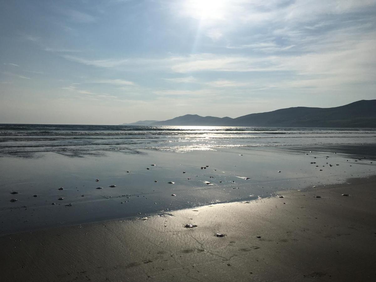 Teac Seain Bar & Bnb Anascaul Buitenkant foto